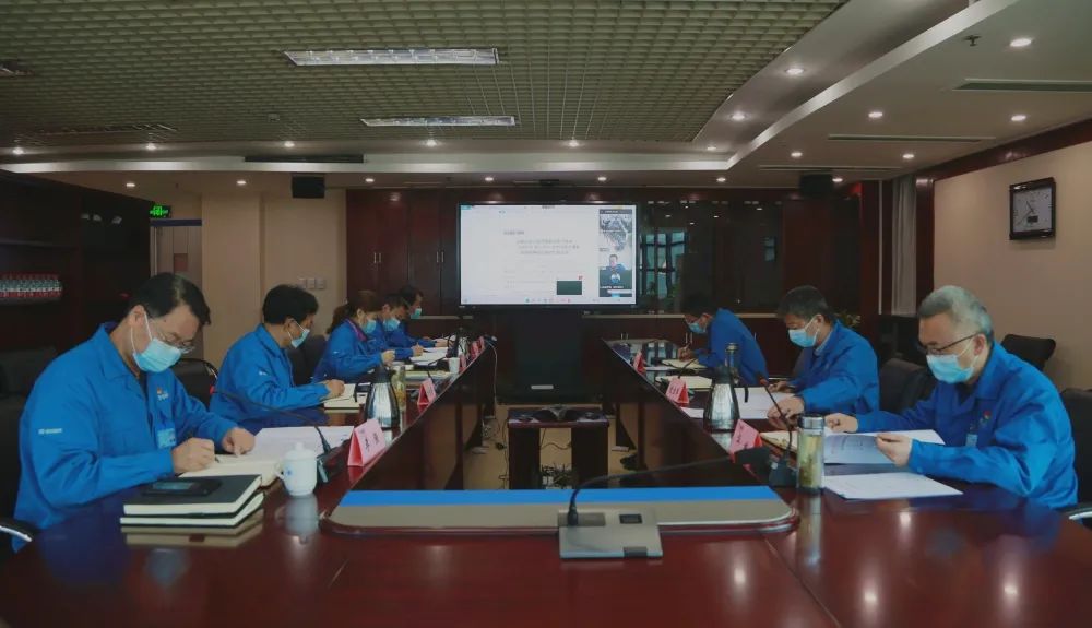 【党建动态】秦川集团党委理论中心组开展第三次专题学习（视频）