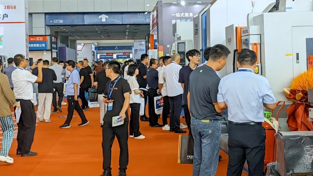 【展会资讯】秦川系列产品“亮眼”宁波机床展