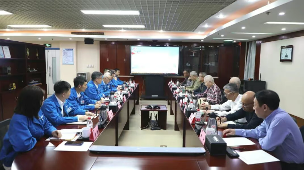 【60年庆·工厂开放日】承前启后 共话发展—退休在陕公司老领导“回家看看”秦川新变化